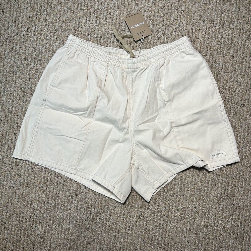 Patagonia Women's Cargo Shorts - Cream